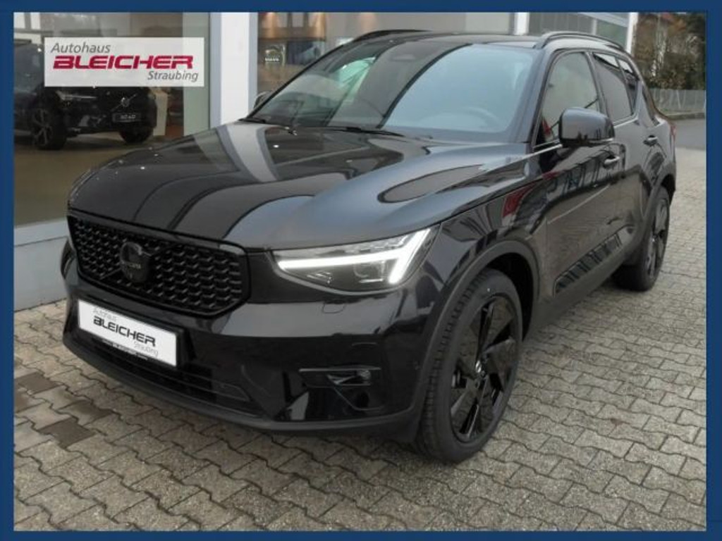 Volvo XC40 Plus