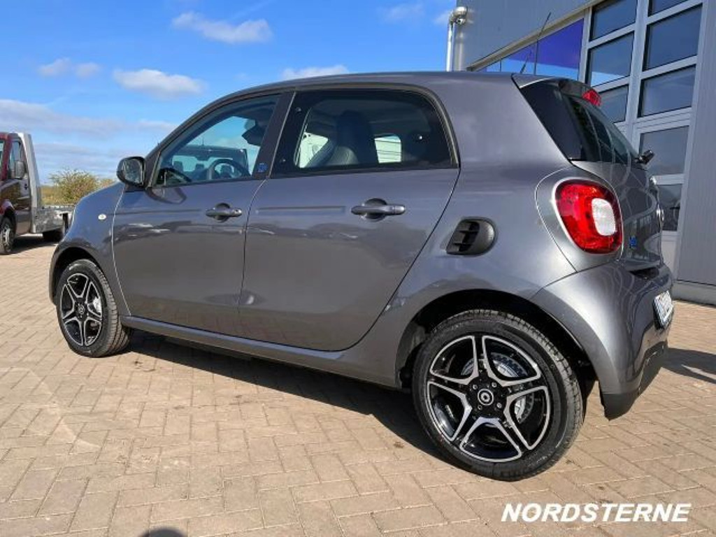 Smart EQ forfour