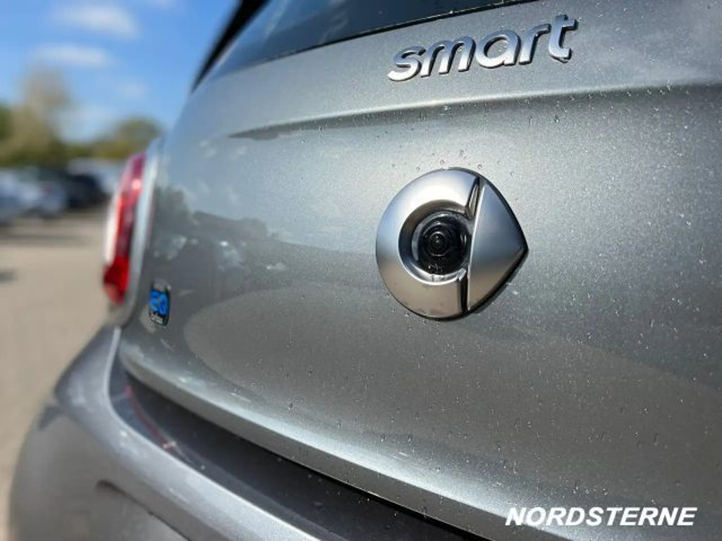 Smart EQ forfour