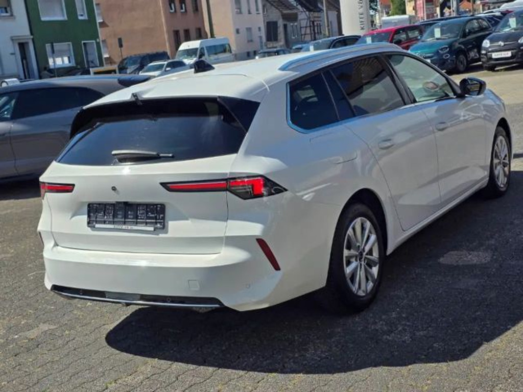 Opel Astra Sports Tourer 1.5 CDTI Elegance