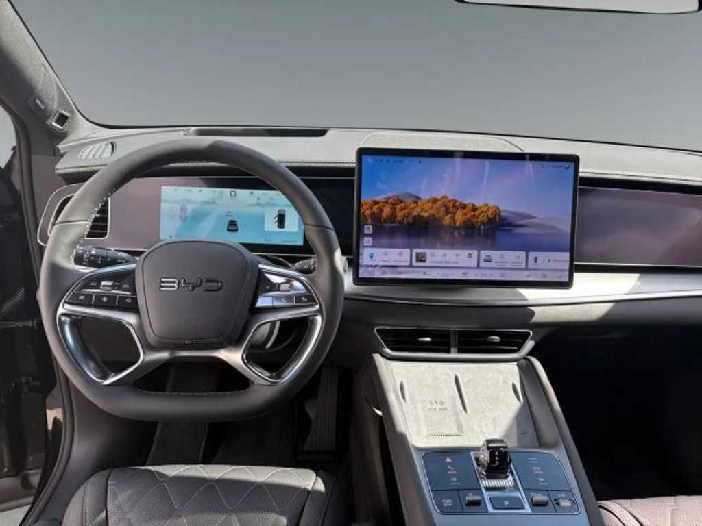 BYD Sealion 7