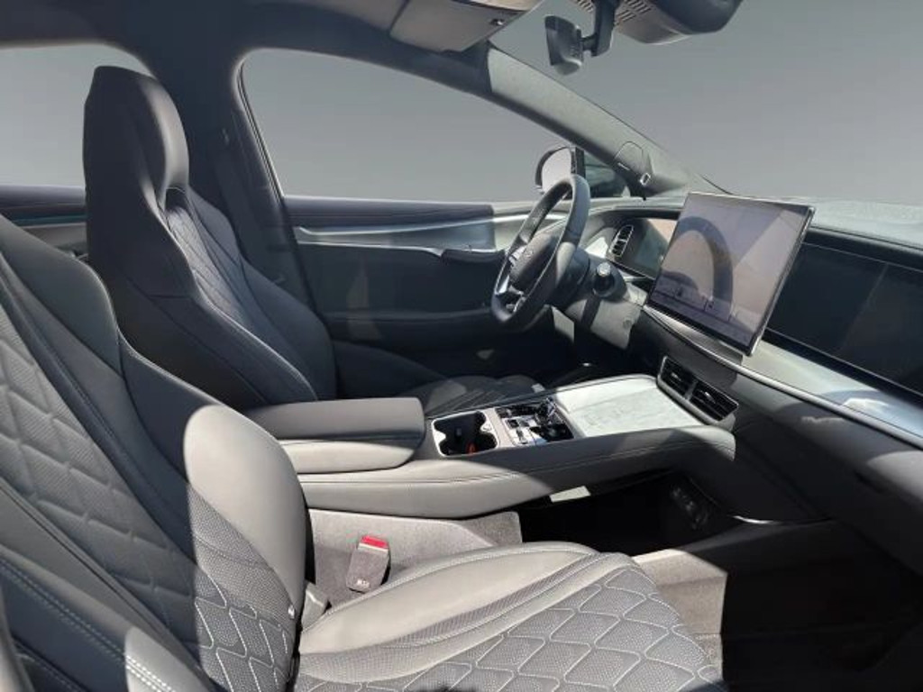 BYD Sealion 7
