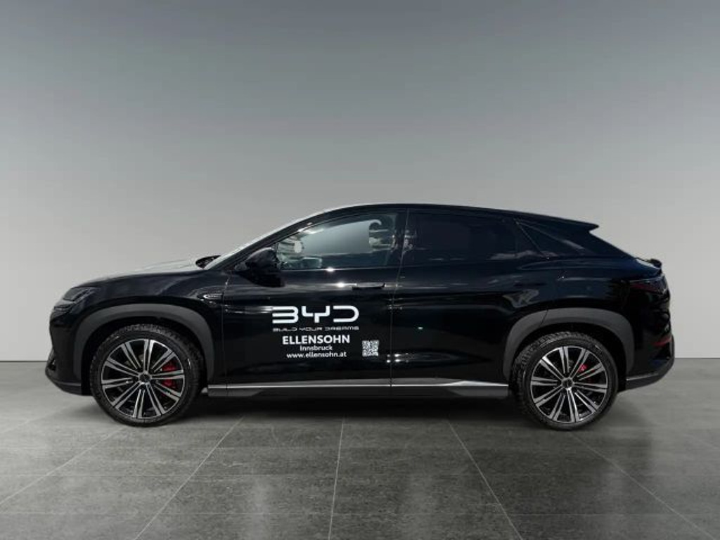 BYD Sealion 7