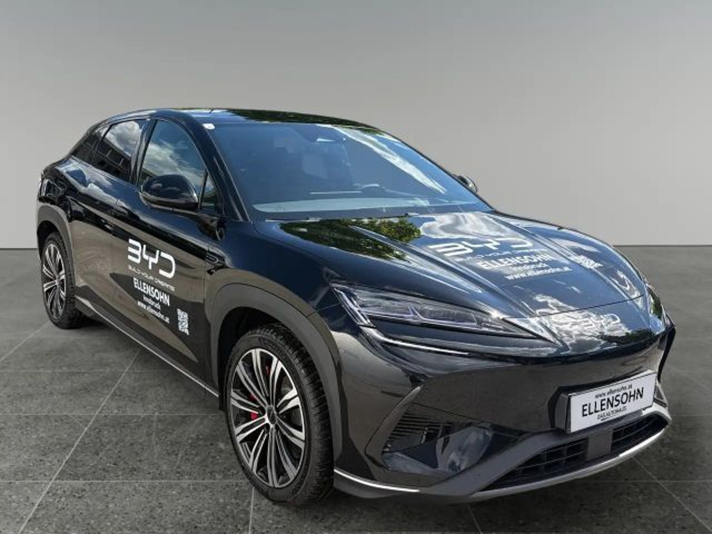 BYD Sealion 7