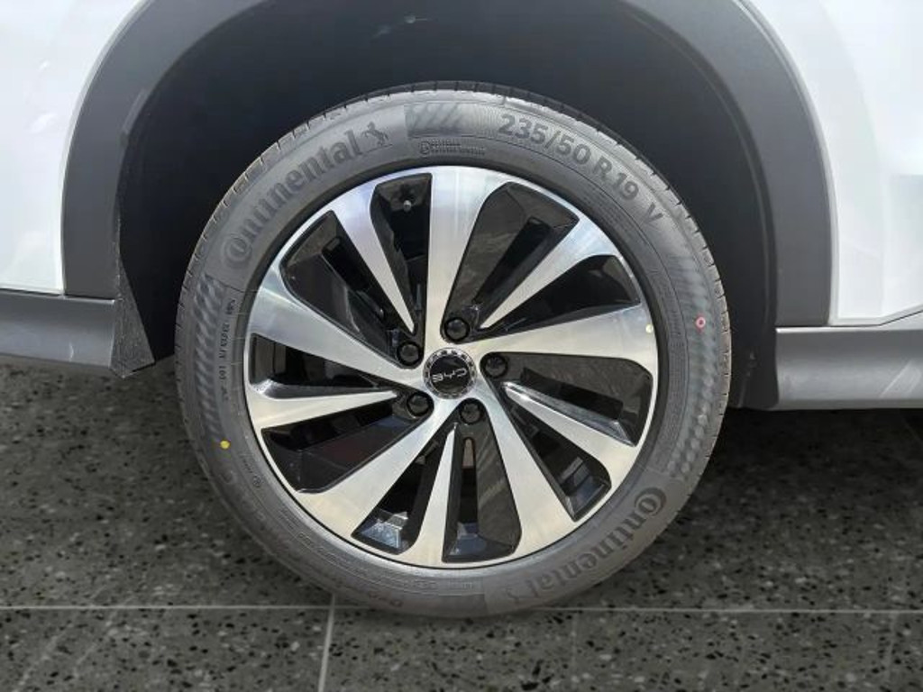 BYD Seal U