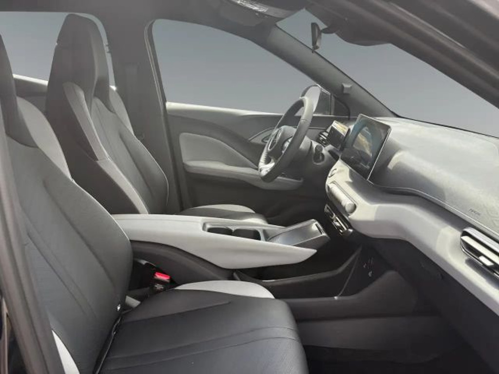 BYD Dolphin Surf