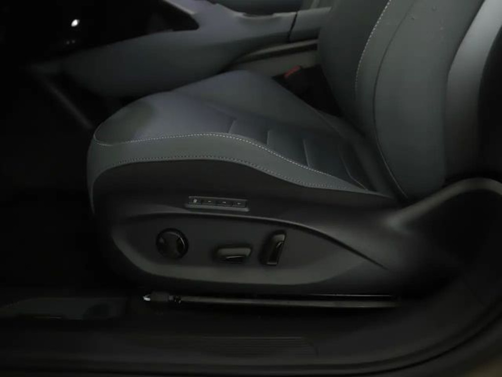 Cupra Tavascan 4Drive VZ
