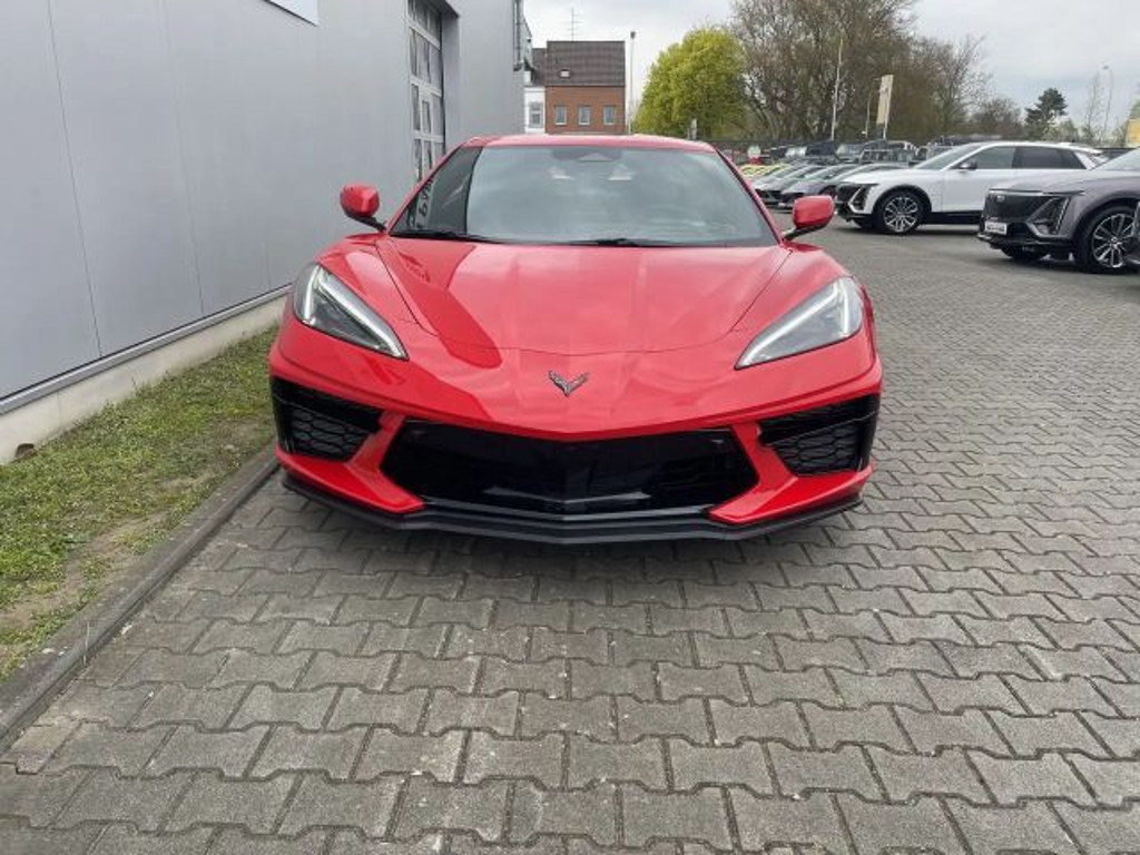 Corvette C8