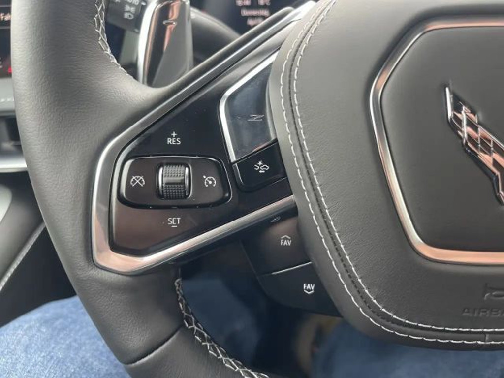 Corvette C8