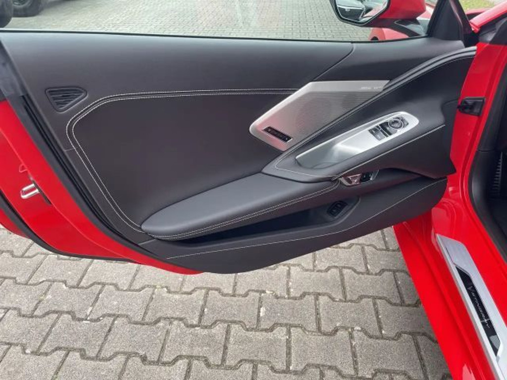Corvette C8
