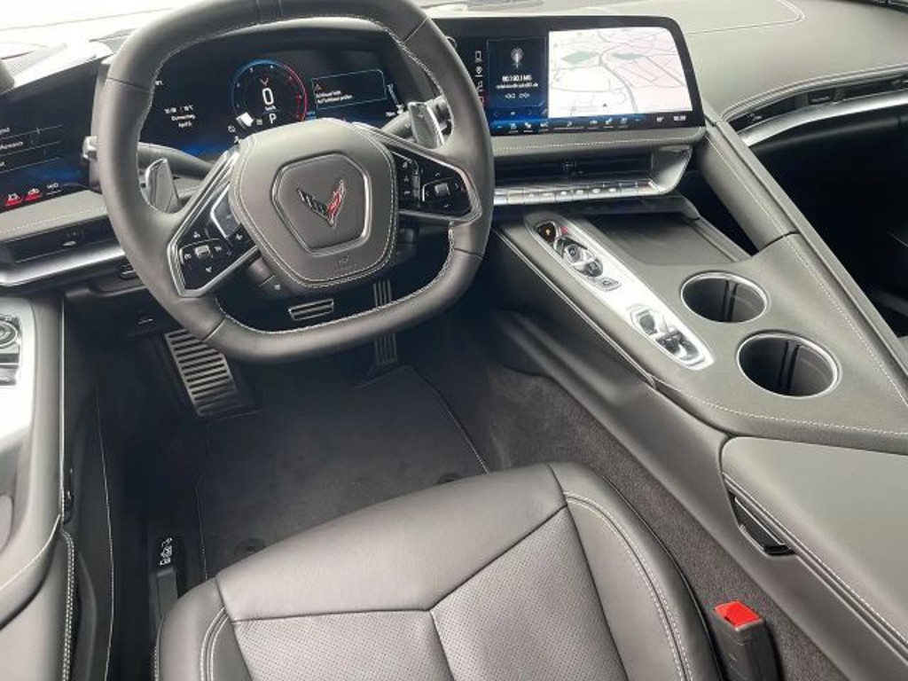 Corvette C8