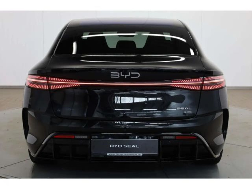 BYD Seal