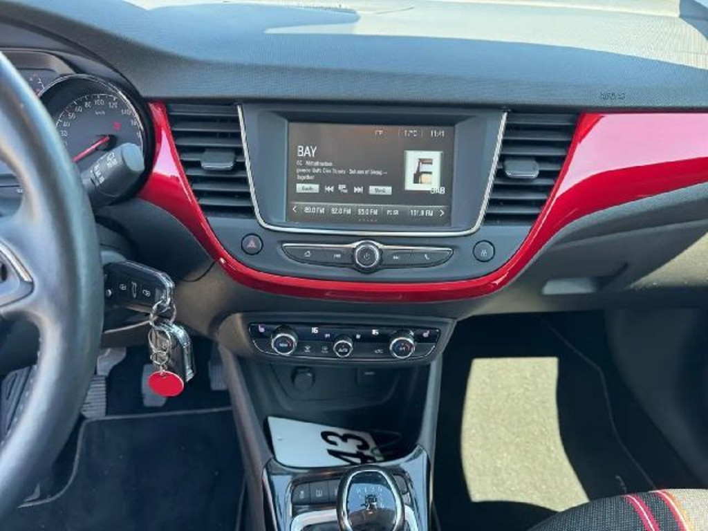 Opel Crossland X