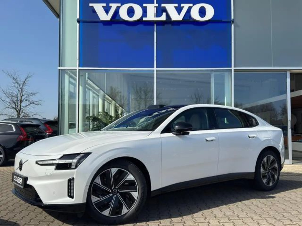 Volvo ES90 Extended range Single motor Ultra