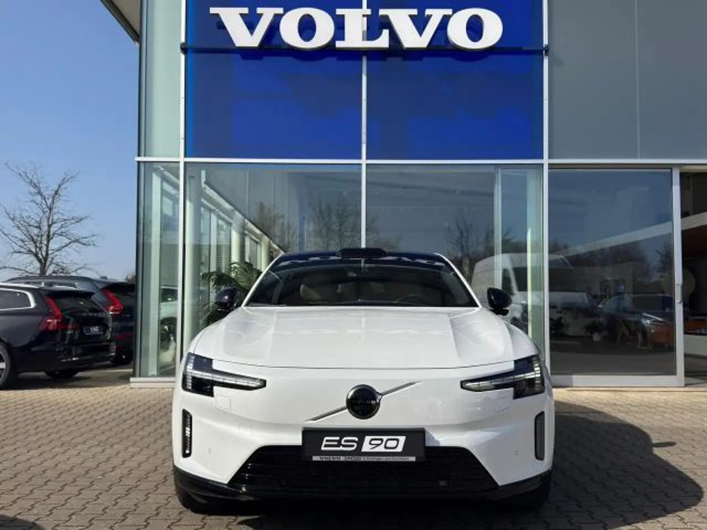 Volvo ES90
