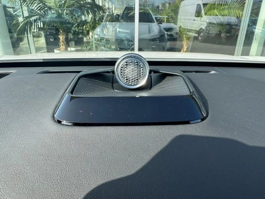 Volvo ES90