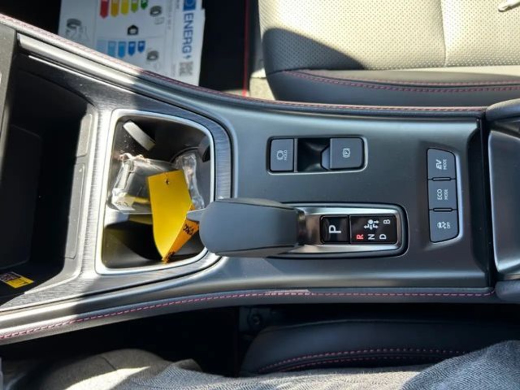 Lexus LBX