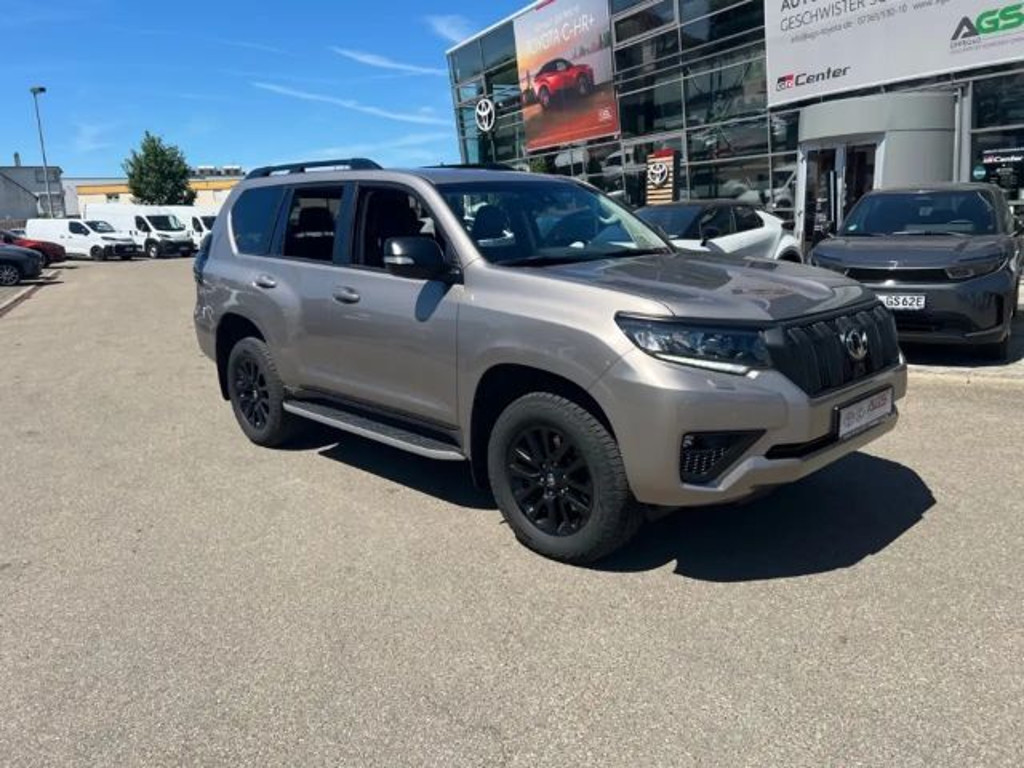 Toyota Land Cruiser