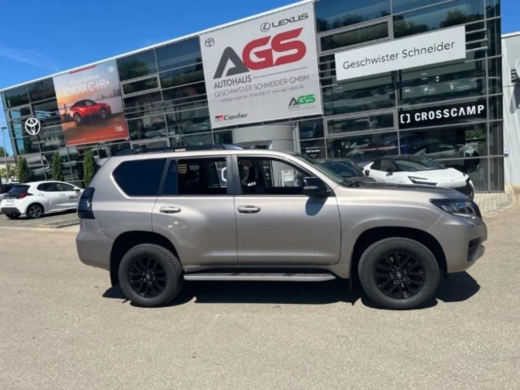 Toyota Land Cruiser