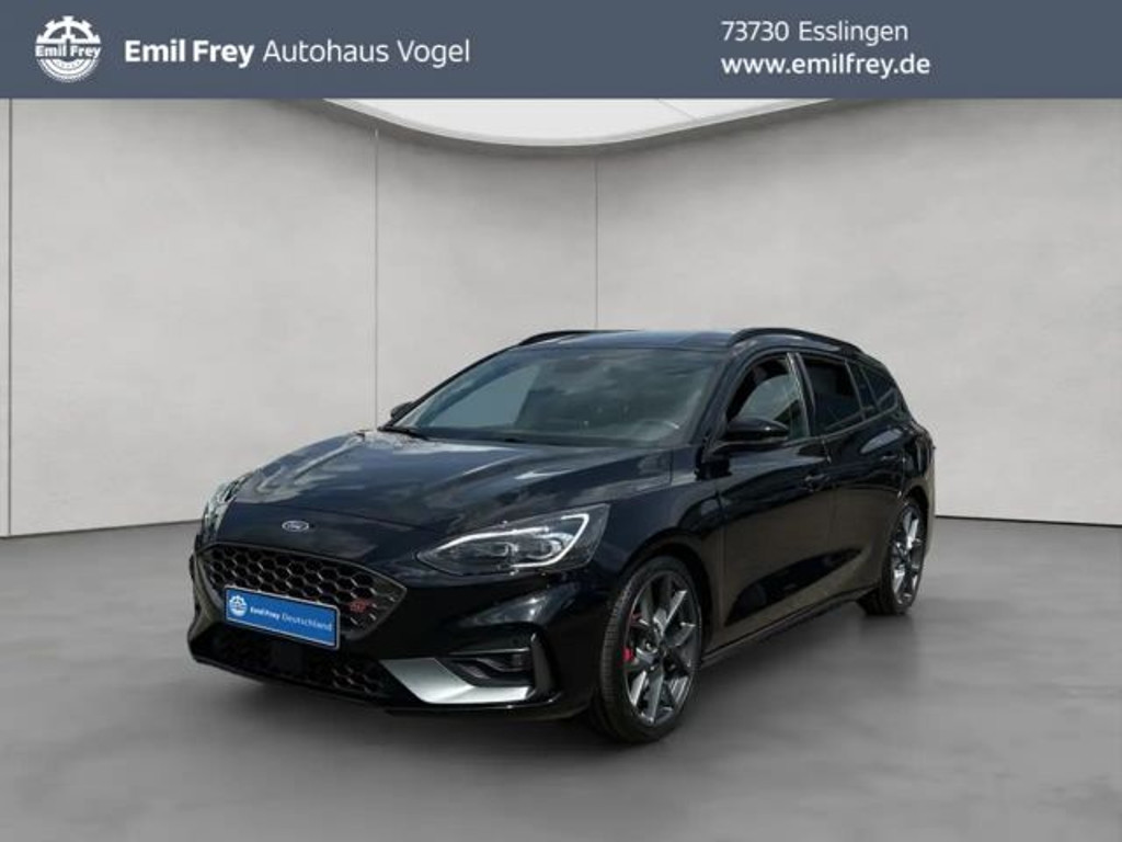 Ford Focus Wagon ST Line
