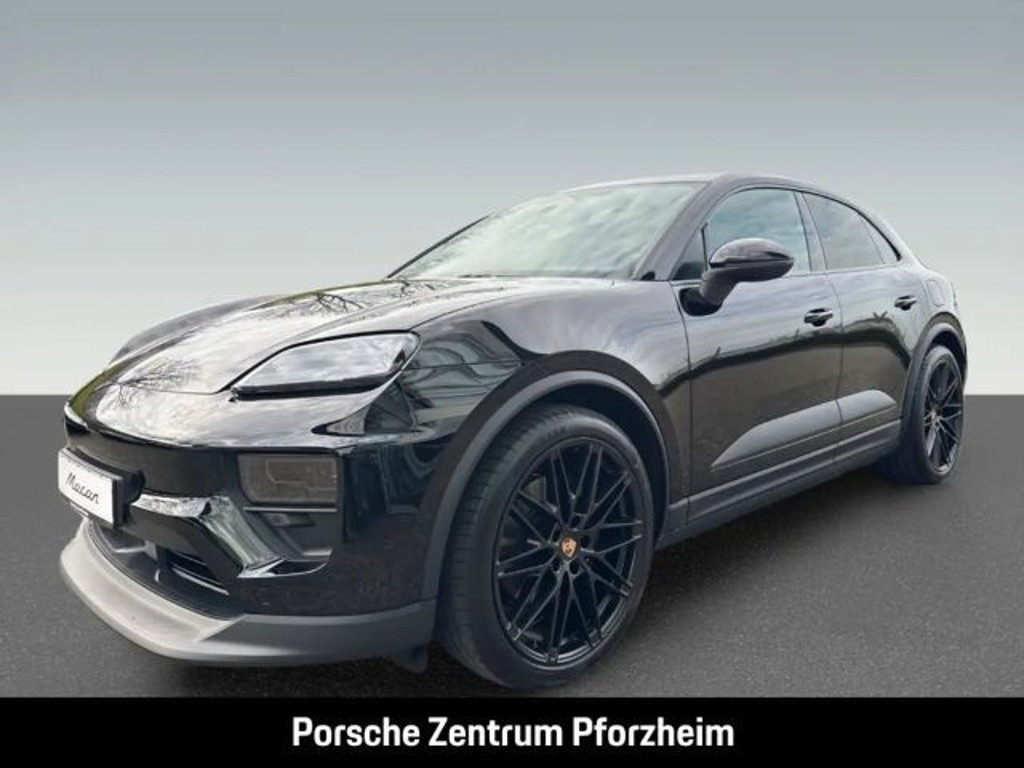 Porsche Macan Hinterachslenkung BOSE Luftfederung 22-Zoll