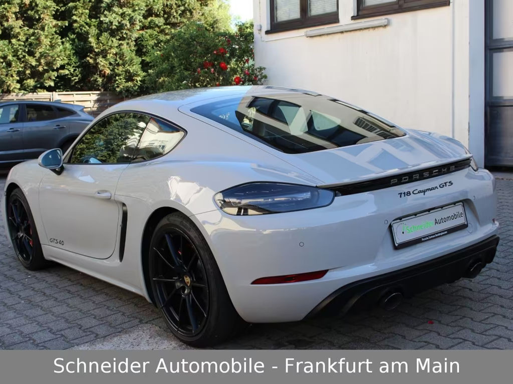 Porsche Cayman