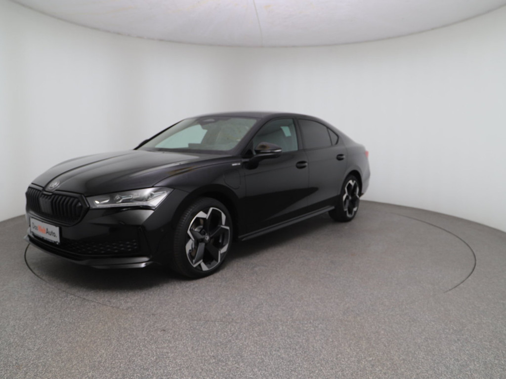 Skoda Superb Sportline iV