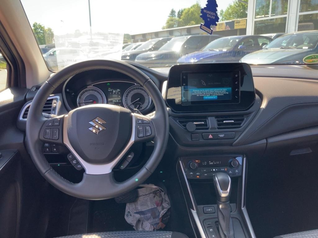 Suzuki S-Cross