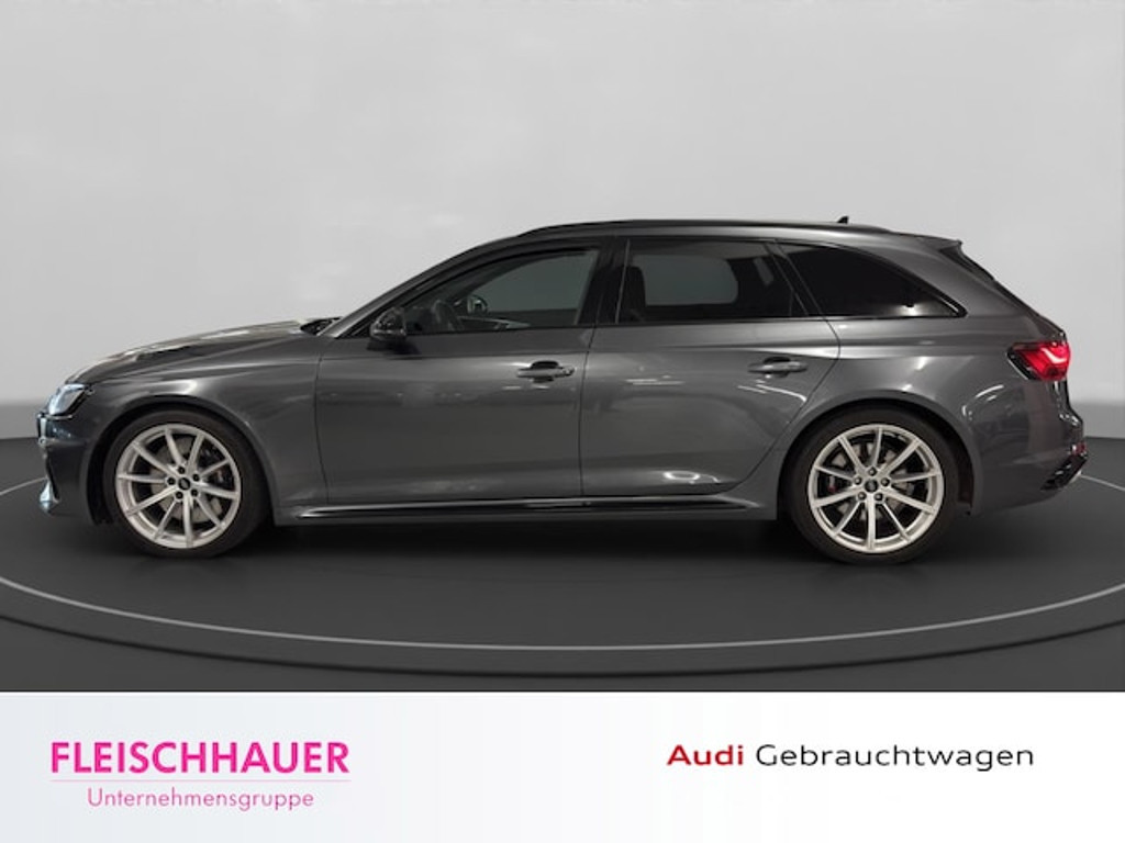 Audi RS4