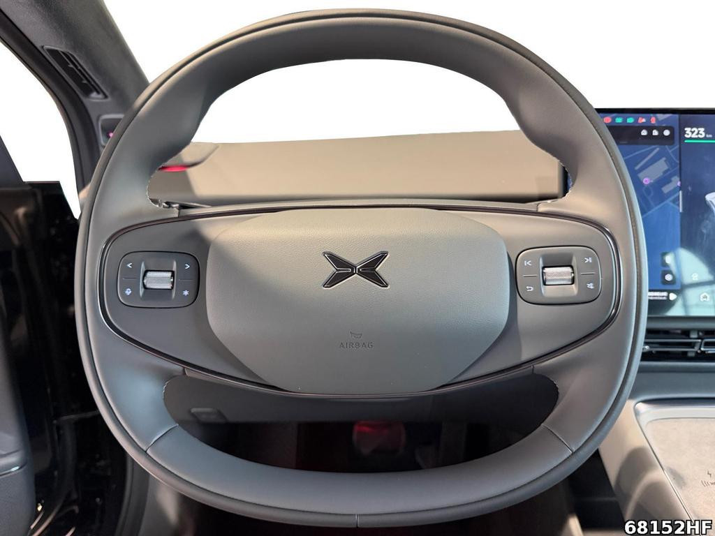 Xpeng P7