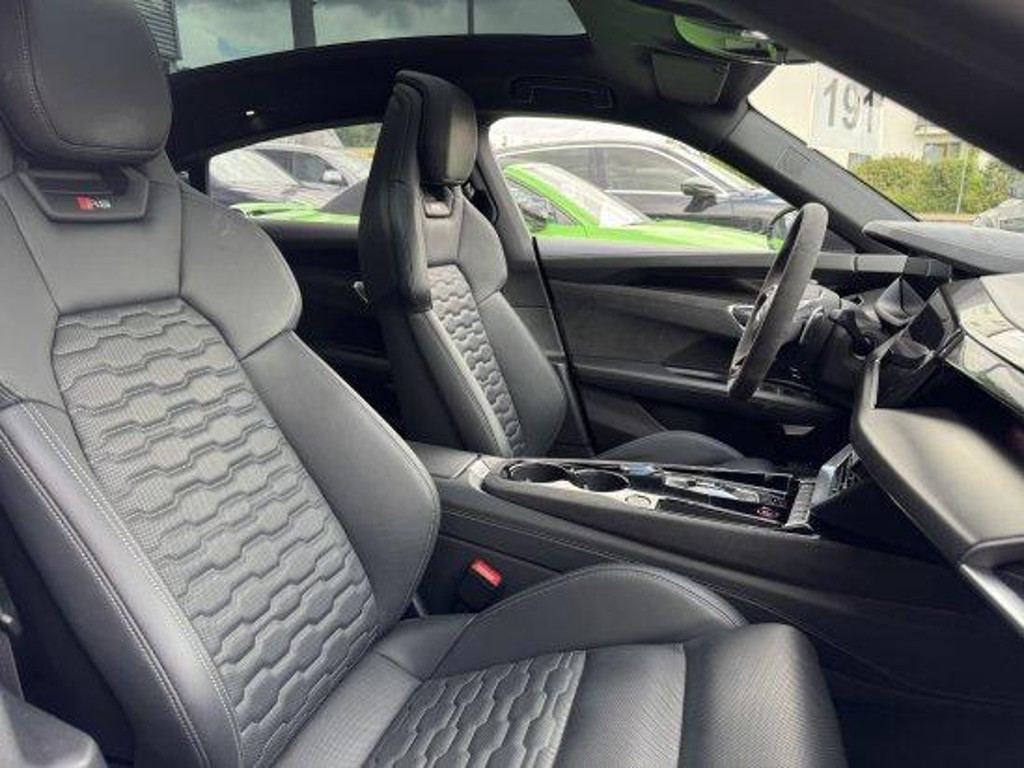 Audi RS e-tron GT