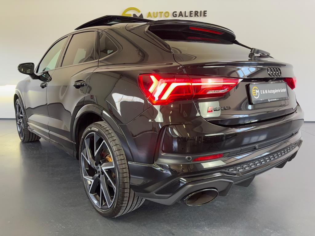 Audi RS Q3