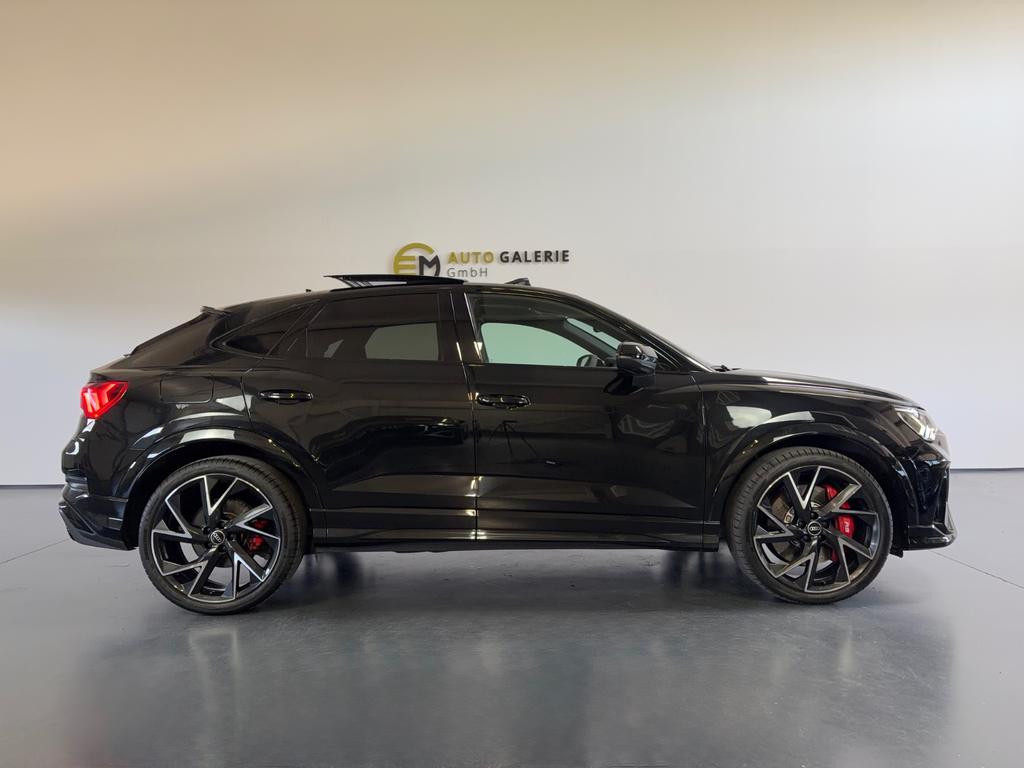 Audi RS Q3