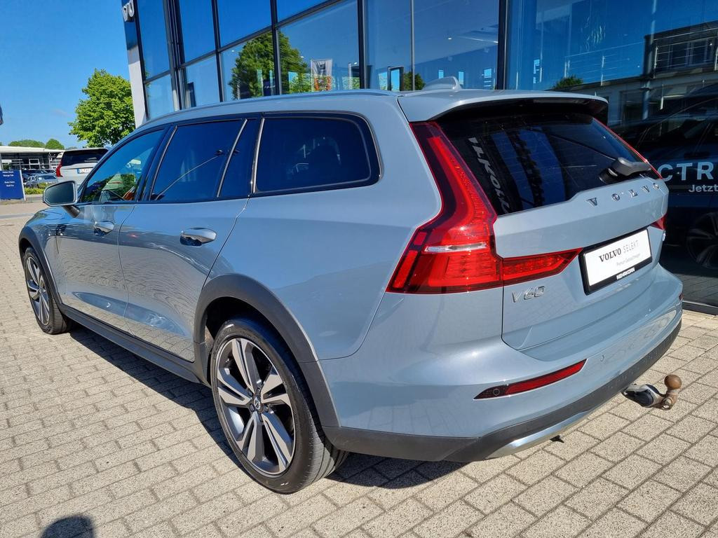 Volvo V60 Cross Country
