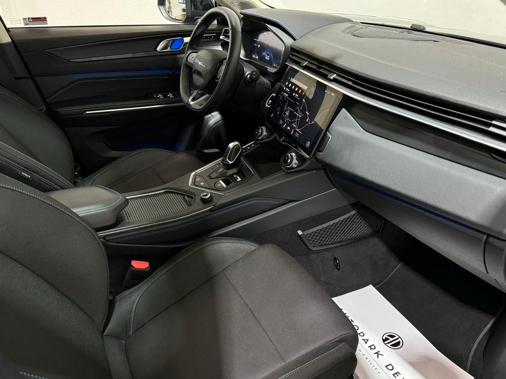 Lynk&Co 01