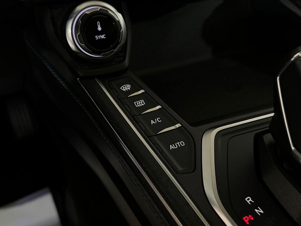 Lynk&Co 01
