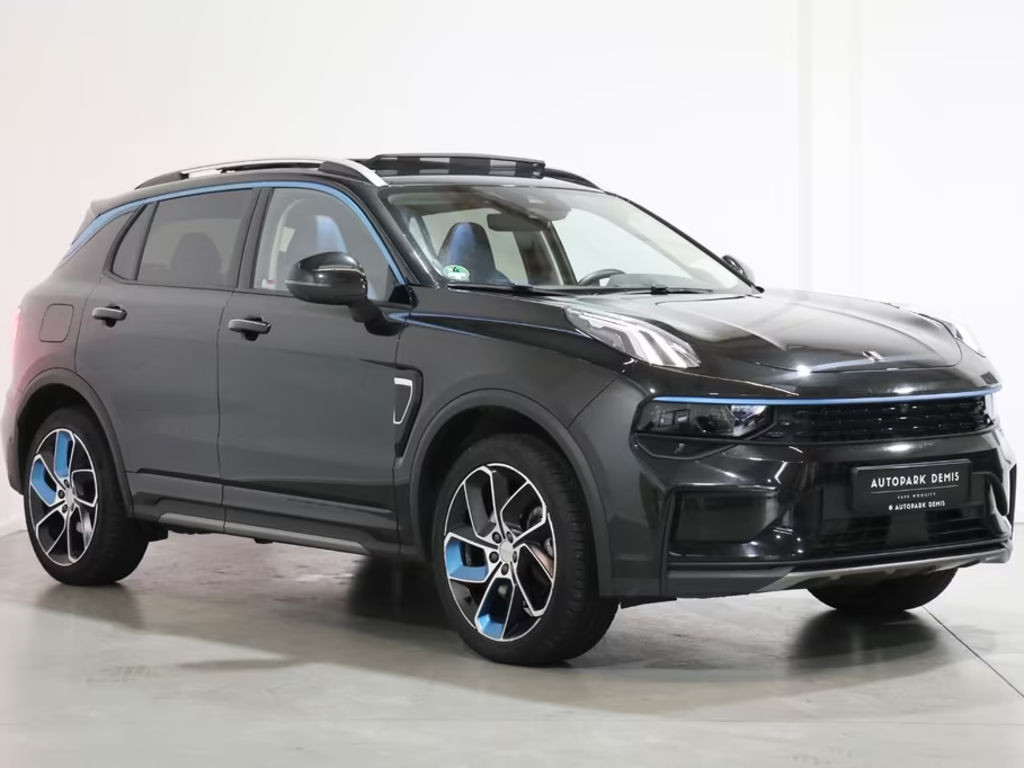 Lynk&Co 01