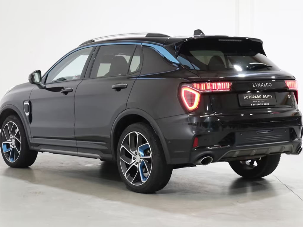 Lynk&Co 01