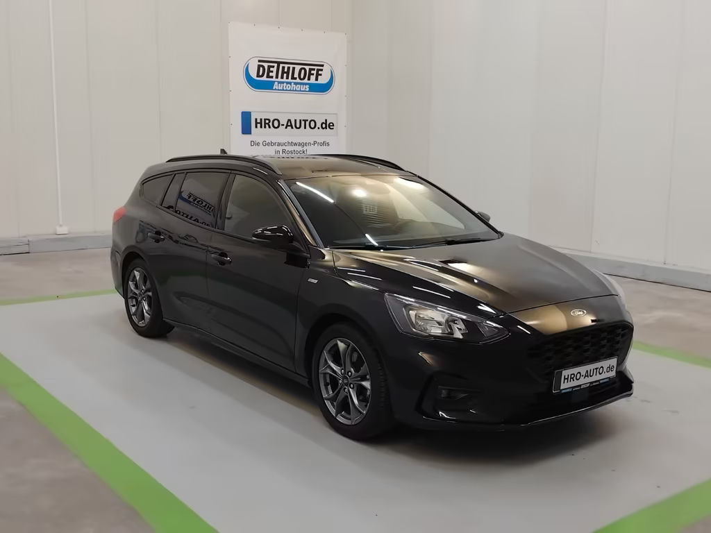 Ford Focus EcoBoost Wagon ST Line