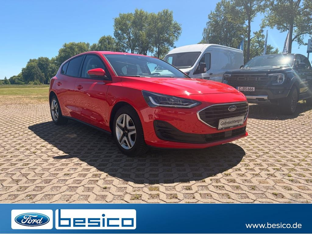 Ford Focus Cool & Connect