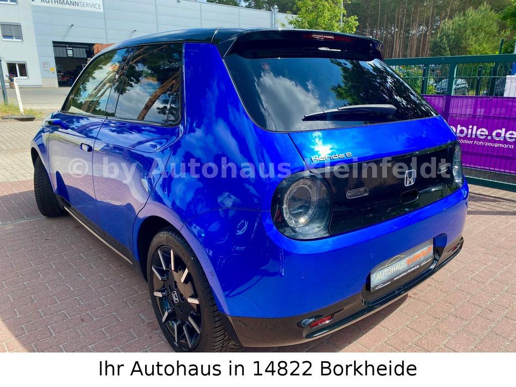 Honda e