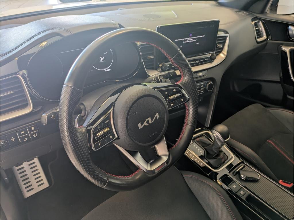 Kia ProCeed