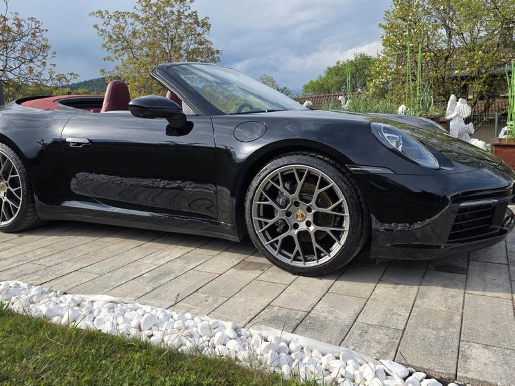 Porsche 911 Carrera Cabriolet
