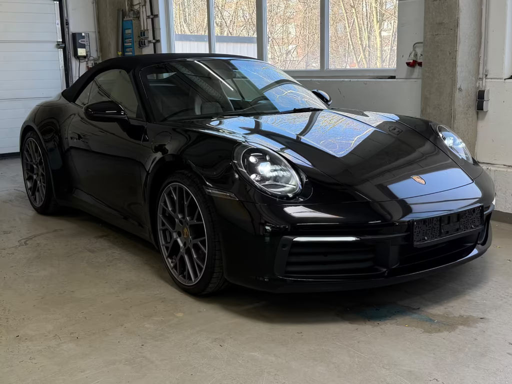 Porsche 911 992 Carrera Cabriolet