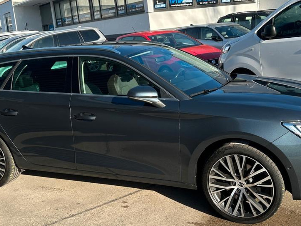 Seat Leon Sportstour Xcell*VIRTUAL*KAMERA*LED*AHK*ACC