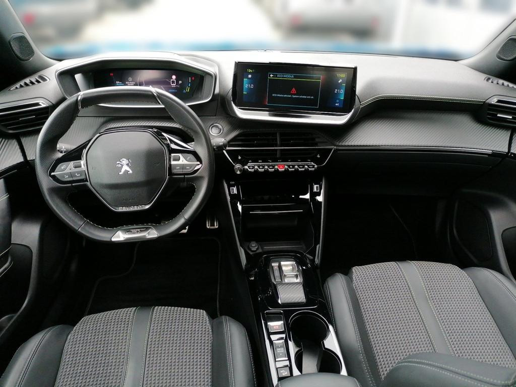 Peugeot e-2008