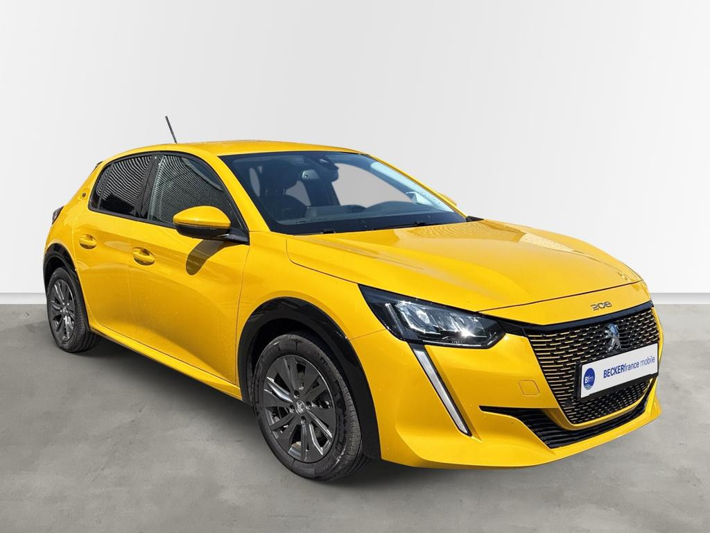 Peugeot e-208