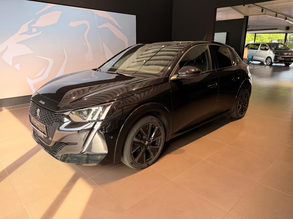 Peugeot e-208 GT-Line