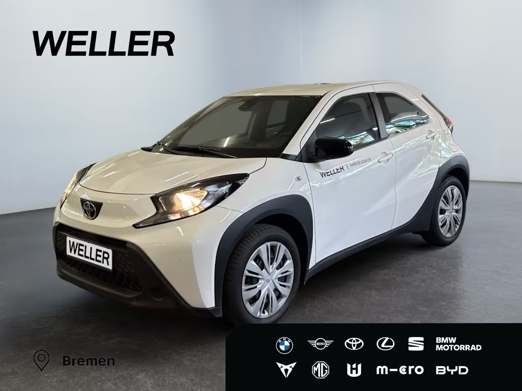 Toyota Aygo X X-play Play