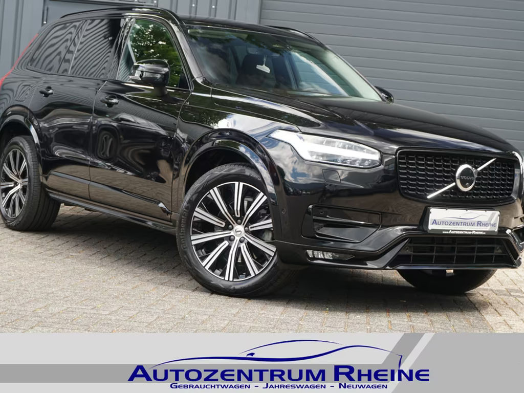 Volvo XC90 AWD Plus Dark
